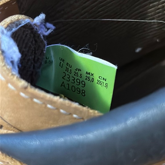 Timberlands - Picture 5 of 5